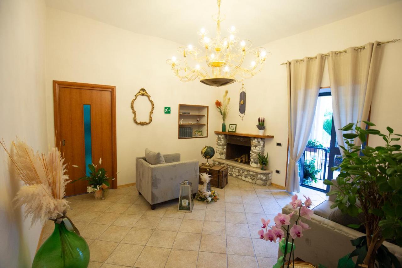 Donna Rosita Hotel San Felice a Cancello Exterior foto